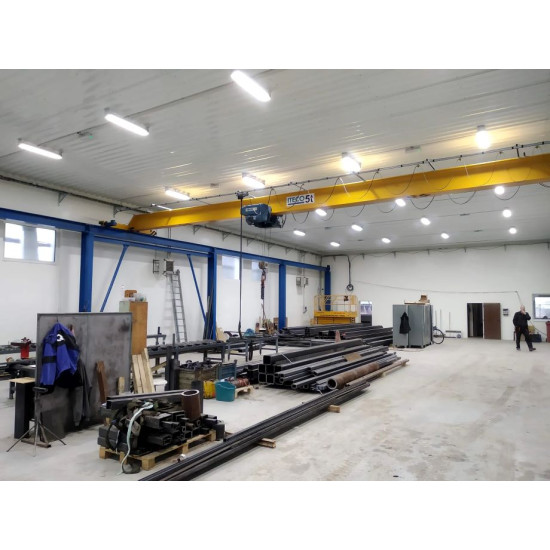 Industrial luminaire TUNA 130W IP54 5000 K 15141lm DALI Industrial luminaire TUNA 130W IP54 5000 K 15141lm DALI