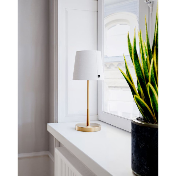 Pöytävalaisin kulta 48 LUMI