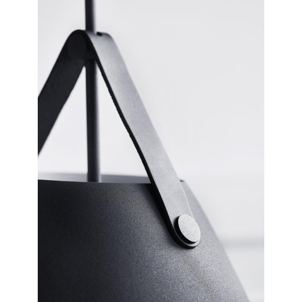 Gaismeklis melns STRAP 36