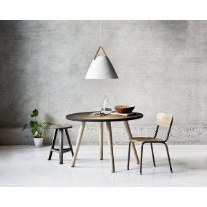 Gaismeklis balts STRAP 48