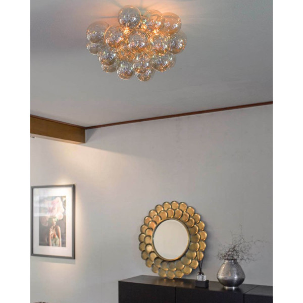 Kattovalaisin Amber GROSS