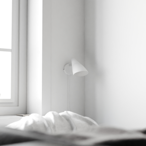 Seinävalaisin ORION, valkoinen