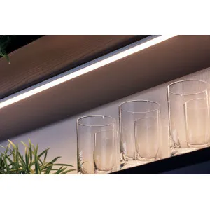 LED profiil 200 cm hajutiga BASE