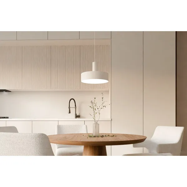 Pakabinamas baltas šviestuvas MILES