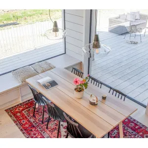 Riippuvalaisin LAAKA