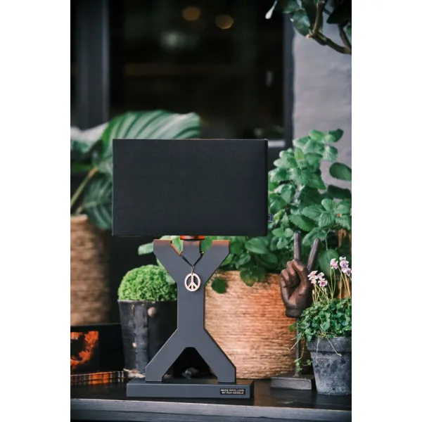 Galda lampa  YES WE CAN