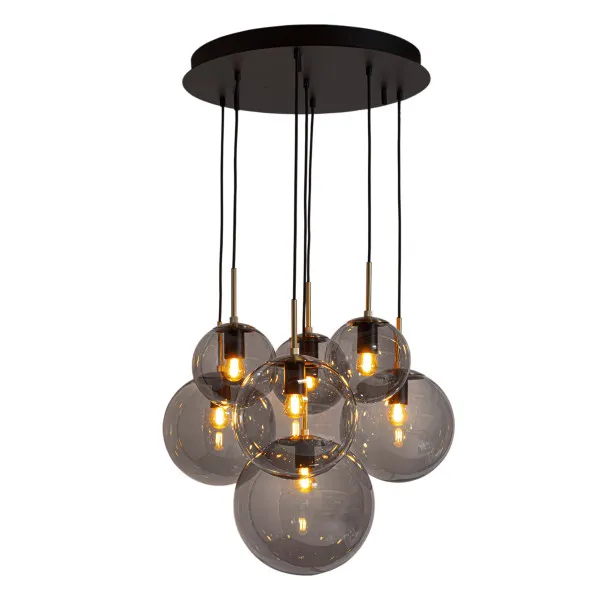 Riippuvalaisin Laura