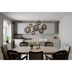 Riippuvalaisin LAURA