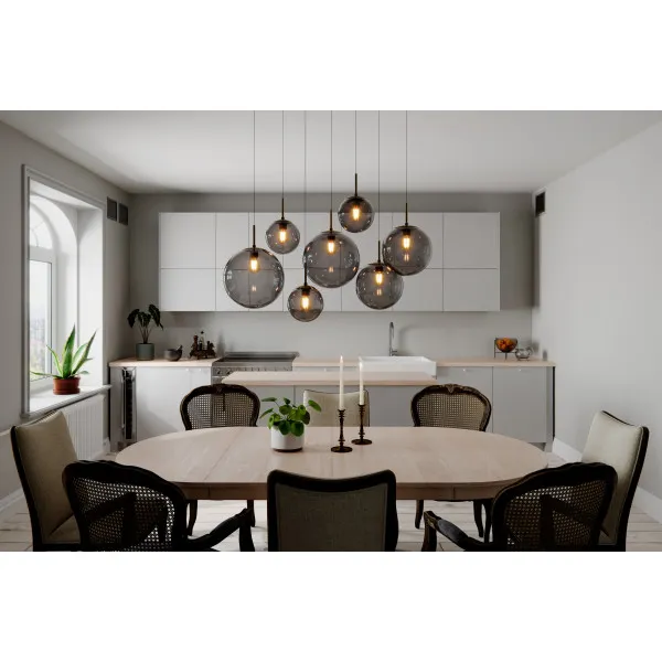 Riippuvalaisin LAURA