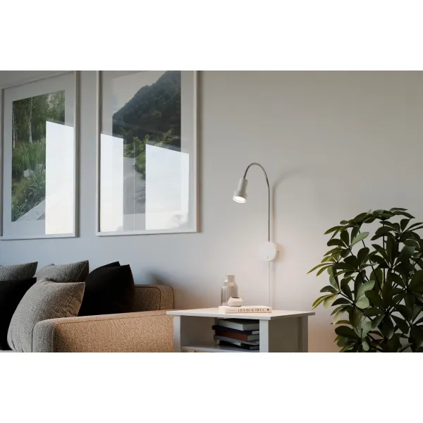 Sieninis šviestuvas Colton Flex, baltas