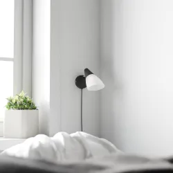 Seinävalaisin musta ORION